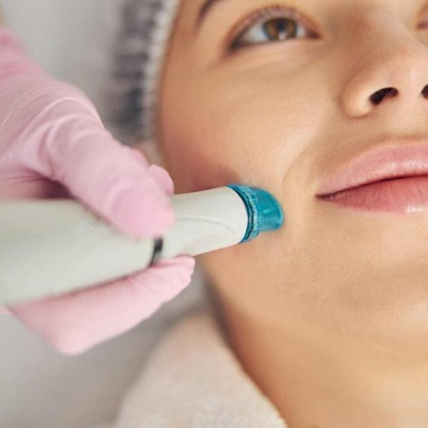 Microneedling for Face & Hair Microneedling for Face & Hair